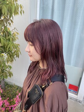 ローウェ 二子玉川(Louwe) ピンクカラー