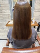 エスト(est)&nbsp;絹髪ロングストレート/髪質改善/M3D/新宿/西新宿