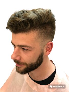 銀座マツナガ 神田店 ツーブロックイケメンセットが楽ちんスペインカールフェード