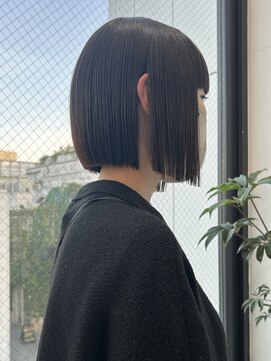 ロンド 表参道店(Lond) ボブ 切りっぱなしボブ タッセルボブ 韓国 外ハネボブ 表参道