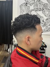 ライズヘアーバズ(RAIZE HAIR BUZZ) リバースパーマ