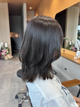 イェル(ELL.) 大人ミディアム