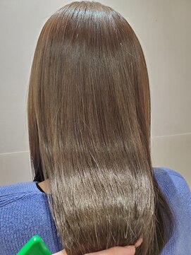 アッシュ 二俣川南口店(Ash) 20代30代40代/ロング髪質改善ストレート
