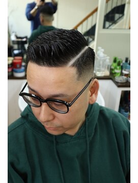 オーディナリーバーバープレース(Ordinary Barber Place) 高円寺/スキンフェード/パーマ