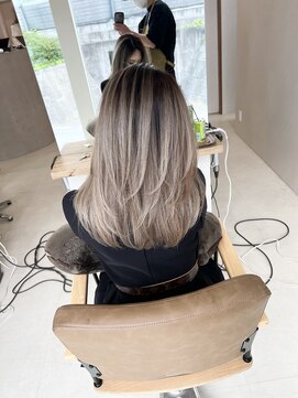 アルーナビューティデザイン バレイヤージュ