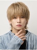 マッシュウルフミルクティーベージュブロンドハイトーンカラー