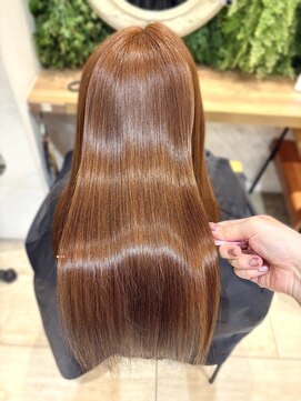 ハウス(HAUS.) 毎日が楽になる！縮毛矯正で叶える艶髪ストレート