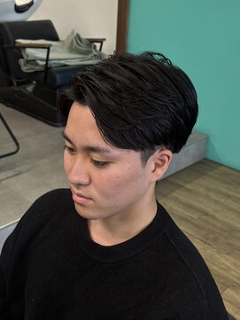 スウェル 西千葉店(Swell) カットだけで決まるナチュラル毛流れセンターパート