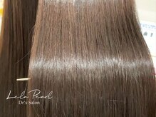 プロ御用達の薬剤で髪質改善！カラーのダメージを抑え、潤い溢れる「水光髪」へ。