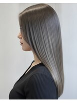 リアン(Lien)&nbsp;髪質改善ストレート×グレイッシュアッシュブラウン