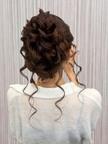 ベルグロー 北新地(BELLEGROW)&nbsp;ボリュームアップ｜梅田・北新地ヘアセット