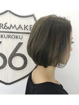 イーナ(iina) ナチュラル前下がりボブ