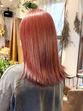 ニュウニュウ(NIU NIU) ワインレッド