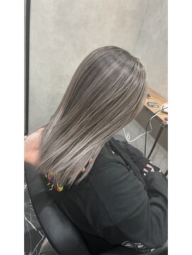 ラピス 大阪心斎橋店(Lapis) 外人スタイル バレイヤージュ by HAYATO