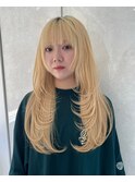 ハイライトカラーミルクティーベージュレイヤーカット