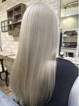 ヘアーガーデンミルクティー 新潟大学前店(Hair garden Milk tea)の写真/トリートメント成分を豊富含んだ『トステアストレート』が一押し！ダメージ毛にも対応した新しいストレート