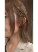 顔まわりレイヤーストレートボブ