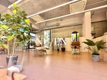 ヌエン(NU/EN)