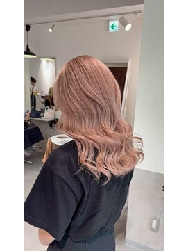 シエラ 南船場(CIERA.) アンブレラカラーオリーブグレージュショートボブ