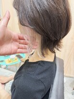 チェレ ブラン 堺東店(Chere brun)&nbsp;インナーカラー×ホワイトベージュ×くびれショート