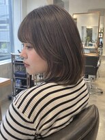 モト 船橋(moto)&nbsp;オリーブグレージュ切りっぱなしボブ