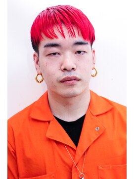 メリケンバーバーショップ コウベ(MERICAN BARBERSHOP KOBE) ツーブロックネープレスフェードマニパニレッド