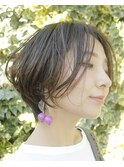 ゆったり感のあるショートボブ