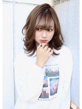 アンビエンテ(ambiente) ナチュラル外ハネ アッシュベージュ イルミナカラー【坂根】