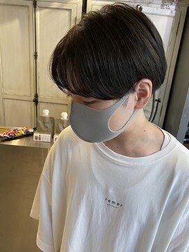 ヘアスタジオニコ(hair studio nico...) センター分け
