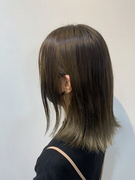 リコル(LICOL) インナーカラー×外ハネ