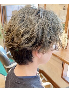 ココモ(cocomo) ソフトスパイラルパーマ&オリーブカラー