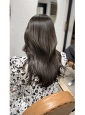 透明感抜群ココアグレージュ　宮澤マサキ