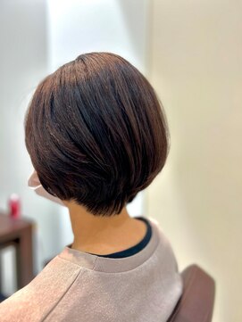 タヤ 千葉そごう店(TAYA) 丸みショートレイヤー