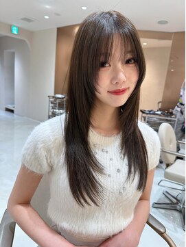 サイン 渋谷(SIGN) ザクザクレイヤーカット巻き方簡単ミディアムロング韓国表参道