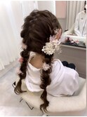 編み込みツイン☆ドライフラワーで可愛く華やかに♪