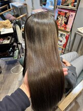 カラー後もさらツヤの髪へ♪