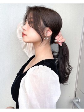 ジーナリア(Xena ria) 《袴田》韓国風おくれ毛/顔周り
