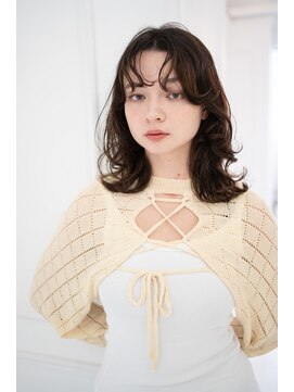 マグノリア オモテサンドウ(MAGNOLiA Omotesando) クシャッとかわいいくびれヘアミディ