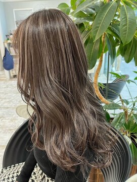 クレア 相武台(CREA) 30代白髪ぼかしカラー【相武台/ハイライト/髪質改善】