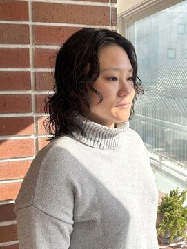 ミディアムレイヤーパーマスタイル