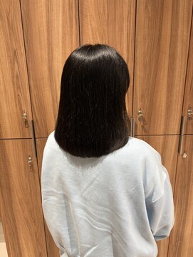 ガリカ 博多(Gallica) かわいいシルエットのロングボブ/伸ばしかけにも◎