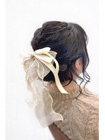 グランミリ(Grand mm)&nbsp;結婚式☆ヘアセット☆お呼ばれ☆シニヨン☆リボンアレンジ☆