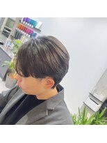 クーラアオヤマ(Cura Aoyama) センターパート/毛流れ縮毛/曲がる縮毛矯正/メンズ縮毛矯正