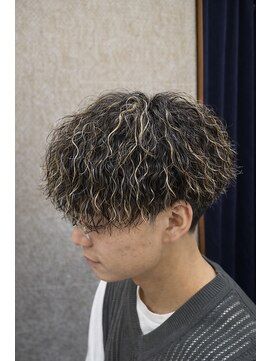 クリスタル(CRISTAL) ツイストスパイラルパーマ