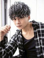 ロエメンズ(LOE men’s)&nbsp;リバースセンターパート/ニュアンスパーマ[大宮]