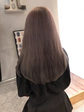 ジーナ(XENA) ココアグレージュ