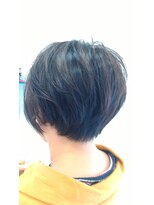 シアン 前下がり風 ハンサムショート