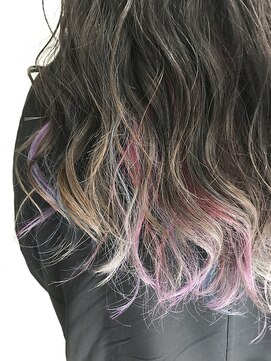 アヴァンス 広島本通店(AVANCE.) 毛先ユニコーンカラー×インナーカラー