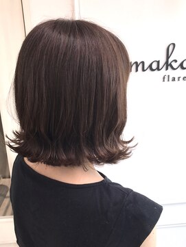 マカナ(makana) 切りっぱなしボブ
