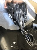 頭皮洗浄中
